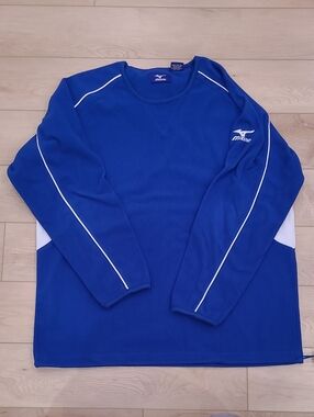 90's/Y2K Mizuno Crewneck Pullover Jersey Made In The Philippines